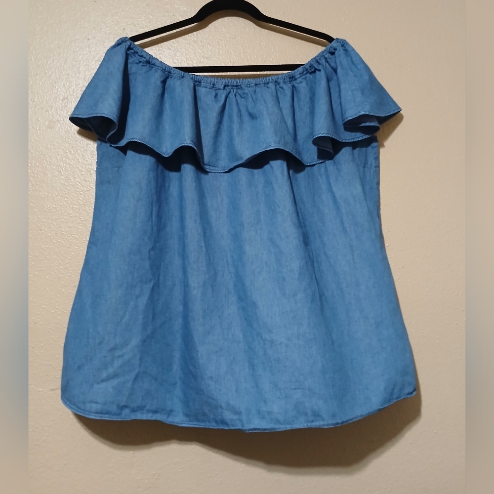 Chambray Off-Shoulder Ruffled Women's Top - Blue